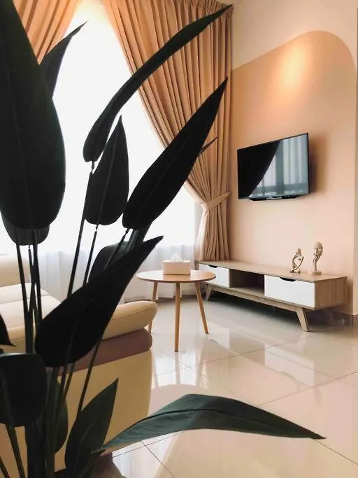 Nd Minimalistic 2Br Suite Amber Cove Melaka Town Малайзия